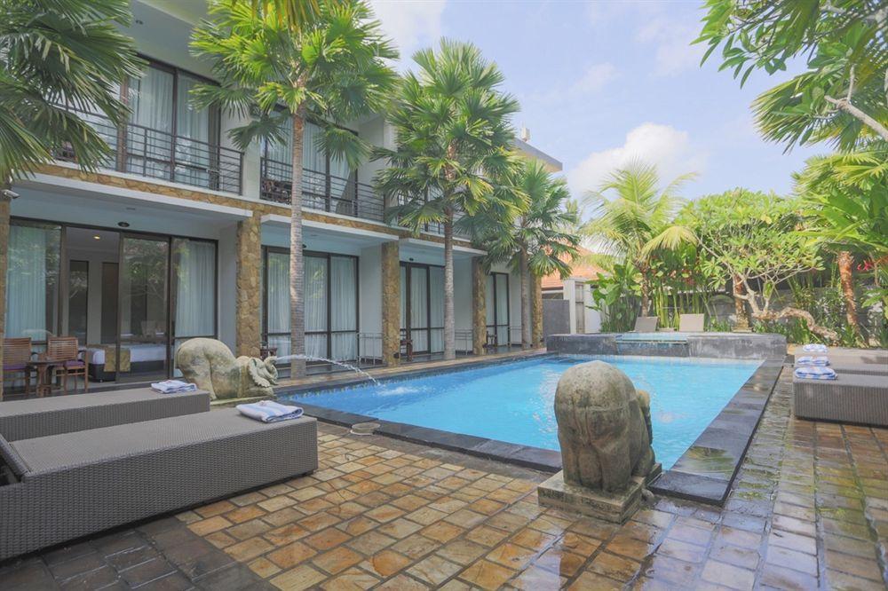 The Grand Sunti Hotell BALI Exteriör bild