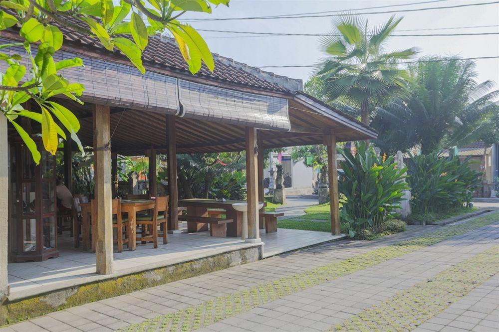 The Grand Sunti Hotell BALI Exteriör bild