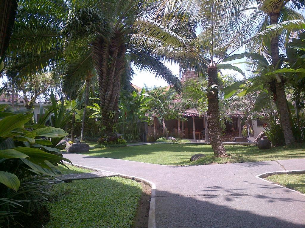 The Grand Sunti Hotell BALI Exteriör bild