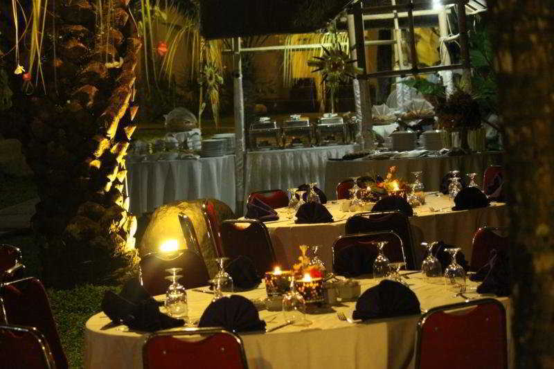 The Grand Sunti Hotell BALI Exteriör bild