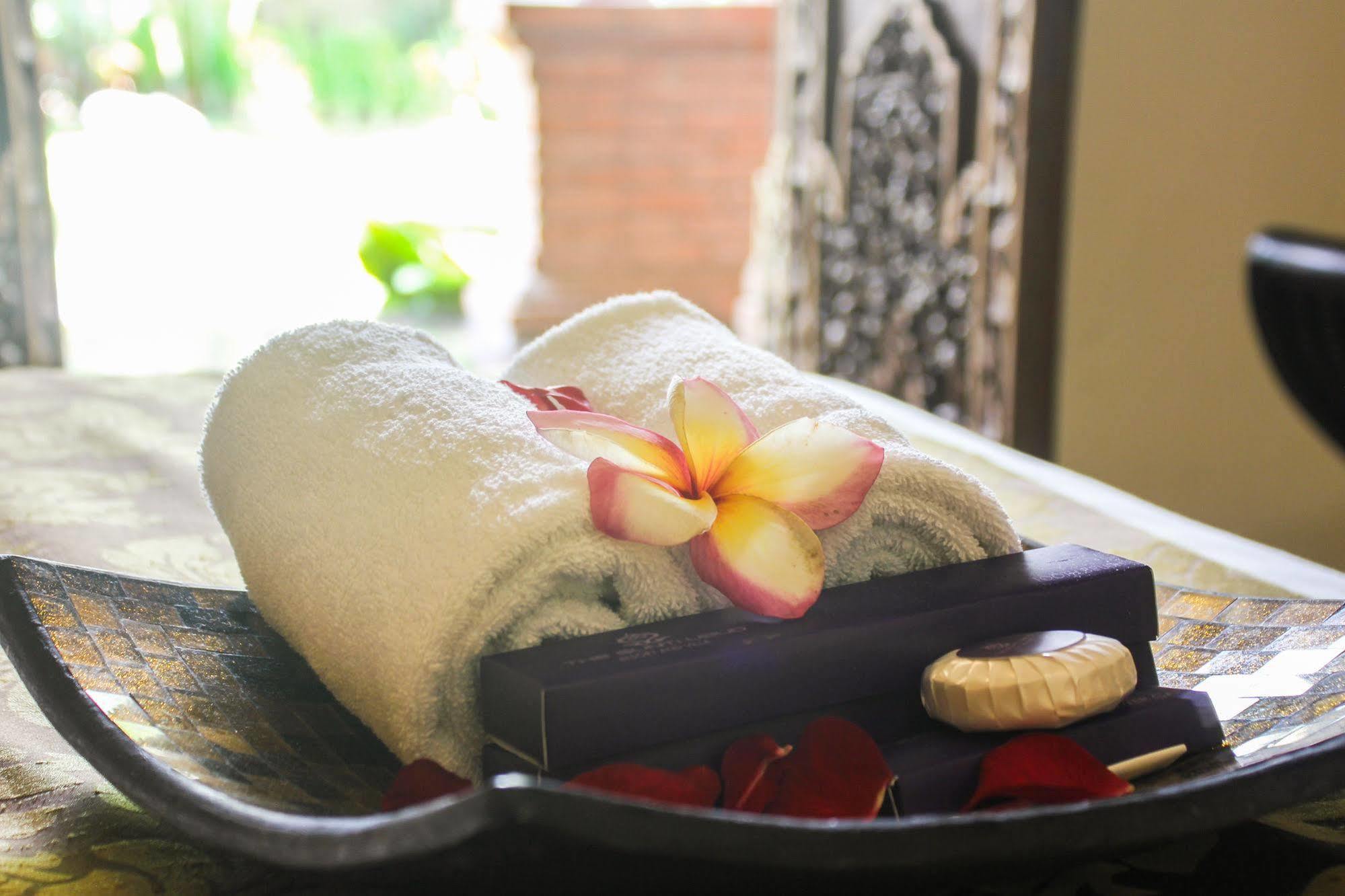 The Grand Sunti Hotell BALI Exteriör bild