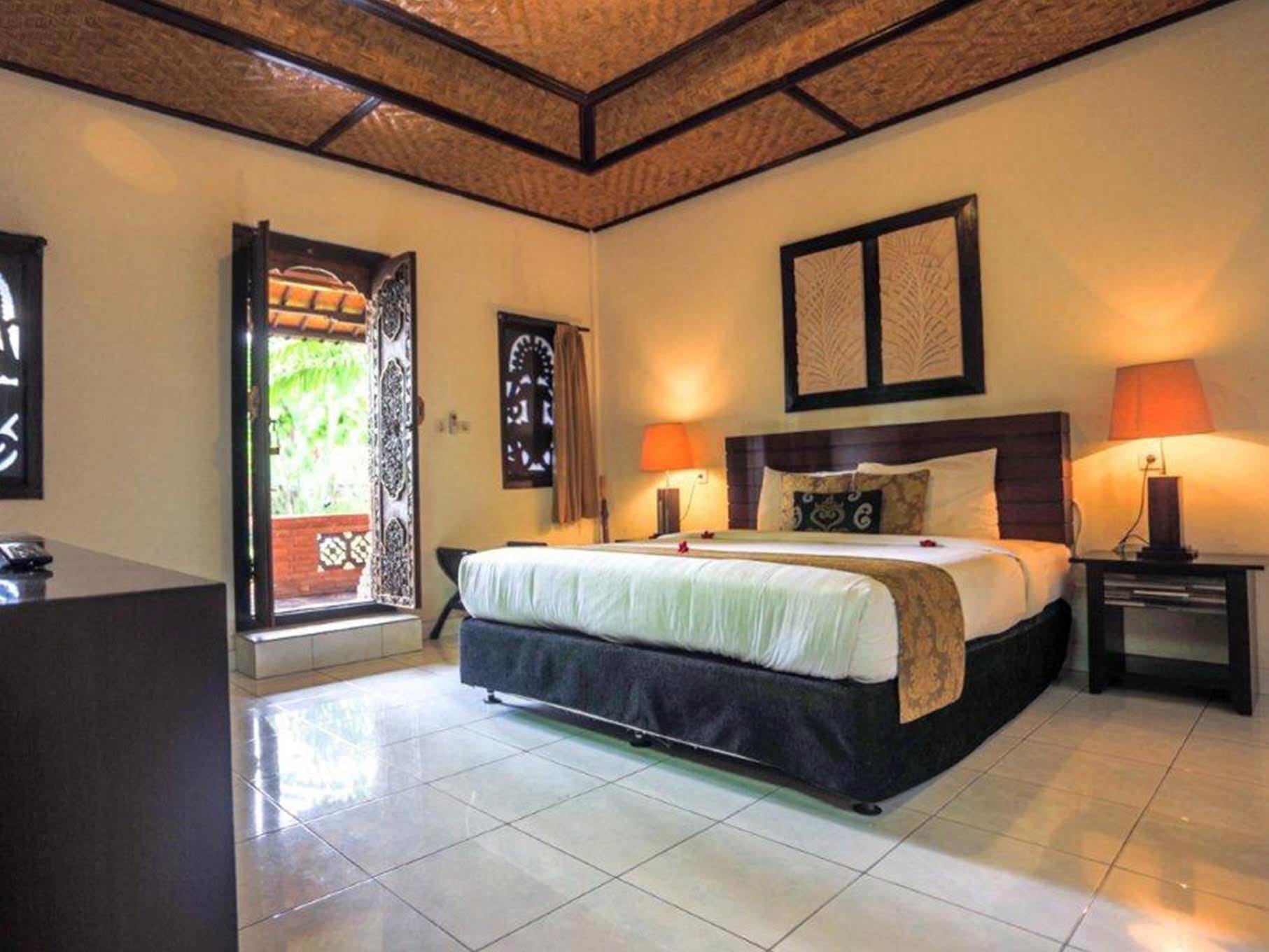 The Grand Sunti Hotell BALI Exteriör bild